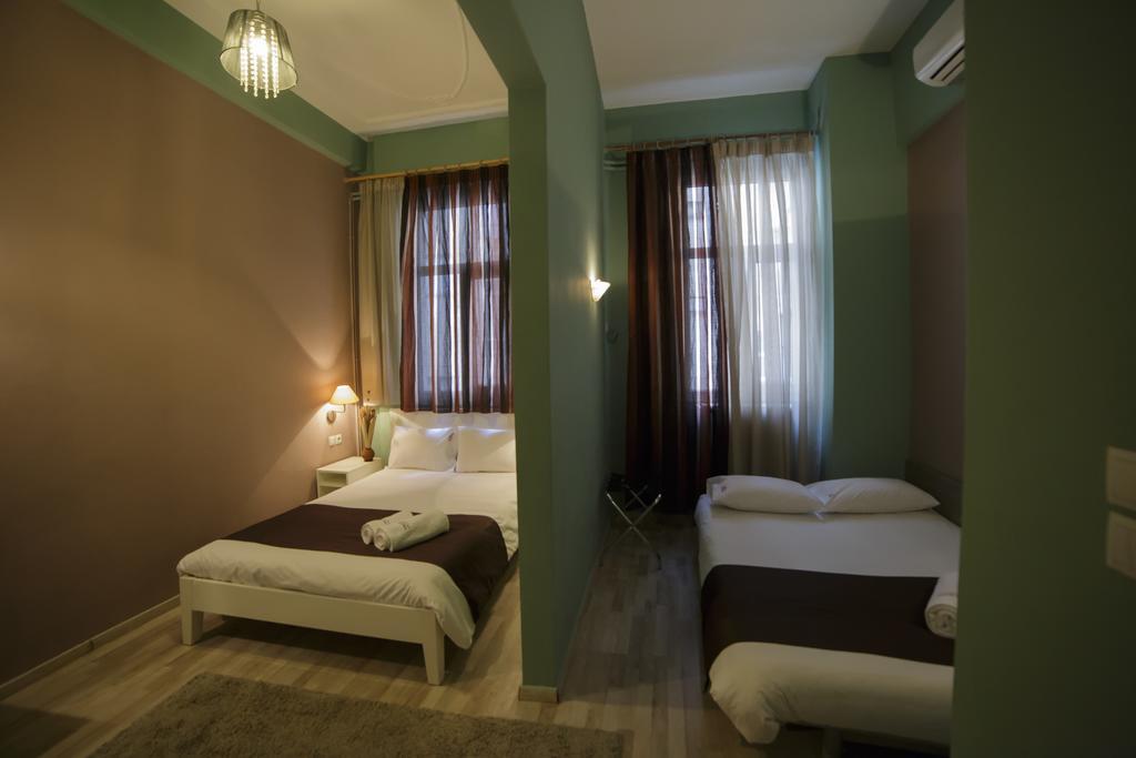Atlantis Hotel Солун Екстериор снимка